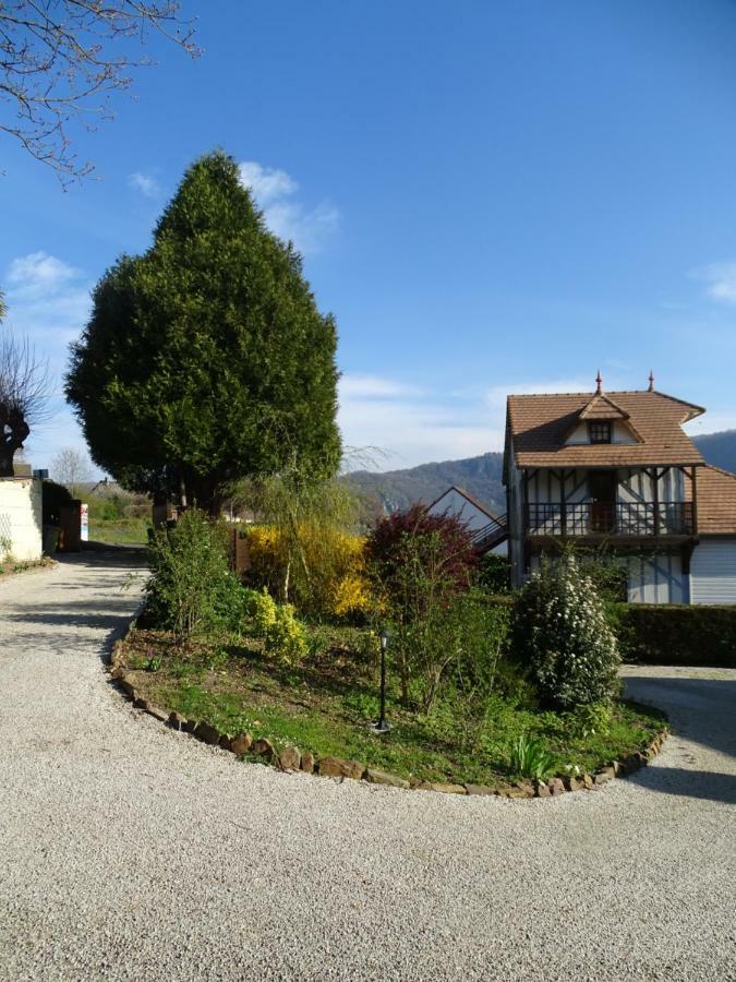 Gites De La Petite Suisse Clecy Luaran gambar